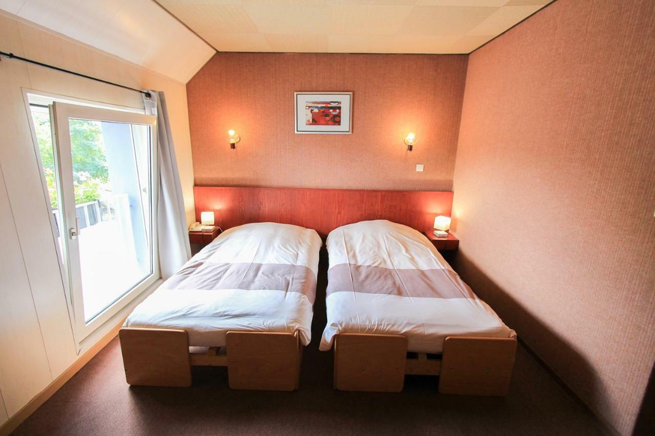 Hotel Restaurant De La Poste Mulhouse Ottmarsheim バンツェンハイム エクステリア 写真
